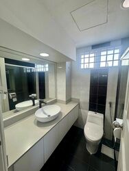 Telok Kurau Road (D15), Terrace #588569821